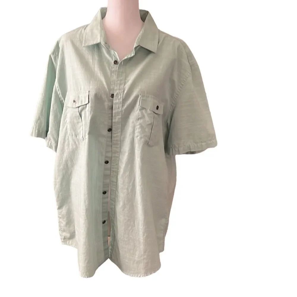 Alfani like new SS button down mens shirt light green color